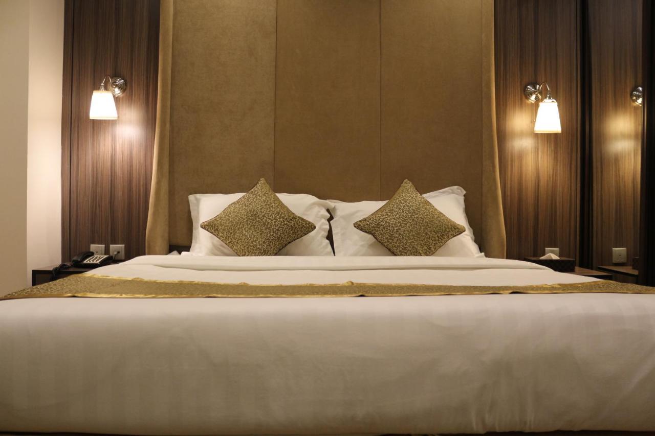 Valencia Hotel Suites 阿可贺巴 外观 照片