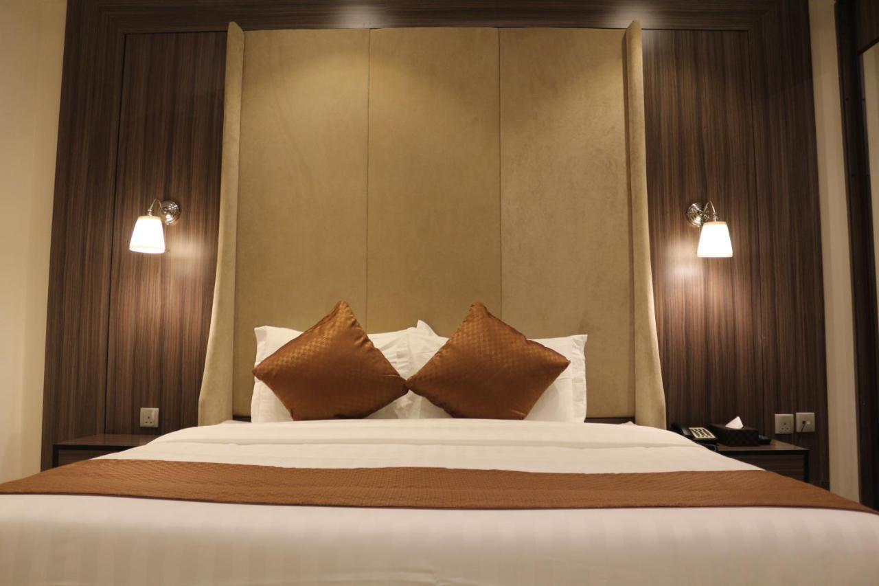 Valencia Hotel Suites 阿可贺巴 外观 照片